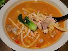 猪杂老友汤粉-漆黑觉米粉(三里屯店)