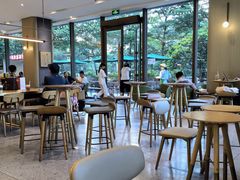 -星巴克臻选(深圳龙华红山天虹店)