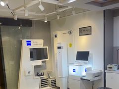 -瑞司视光眼镜·蔡司战略合作眼镜店(新街口店)