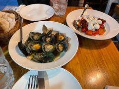 猪肉黑松露披萨-La Tavernetta(Bar à Vin)(乌鲁木齐路店)