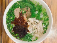 -龙树园麻辣米线