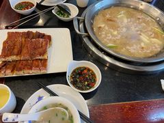 -老来福·非遗酸汤兔(凯旋路店)