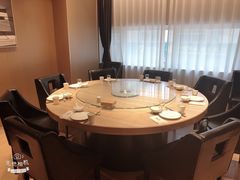 包厢-味莊·青岛菜(云霄路店)