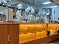 -伊喜饺子·烤鸭(五道口学院路店)