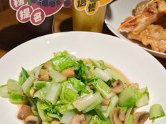 -王慧洁开口虾水饺·地道东北菜(银泰城店)