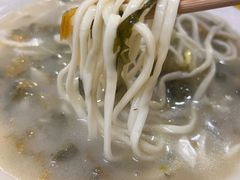 -何永光123鲜牛肉馆(1号店)