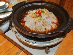 -老滇山寨•云南特色菜•地方菜•民族风情歌舞表演(金碧店)