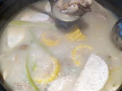 -大匠工房古船木艺术餐厅·猪肚鸡专门店(长白仙岛店)