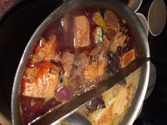 鼎王麻辣火锅(高雄七贤店)-鼎王麻辣锅(七贤店)