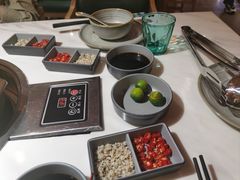 -喃喃椰·糟粕醋·椰子鸡火锅(七堡花园店)
