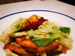 手撕卷心菜炒馕-巴扎屋大盘鸡·新疆菜(汇嘉时代店)