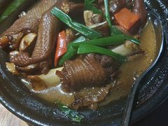 花菇砂锅炖鹅掌-百年银屏蚝烙·潮汕菜·非遗(乐山店)
