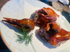 脆皮乳鸽-新荣记(BFC外滩金融中心店)