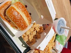 -肯德基(中纬店)
