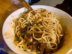 素椒杂酱面-明红蹄花(糍粑店街店)