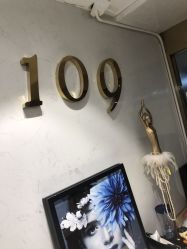 点击看大图 -109美发沙龙