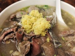 -潮镇老尾牛杂(环城西路店)