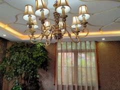 -飞虎过桥米线(翠湖店)