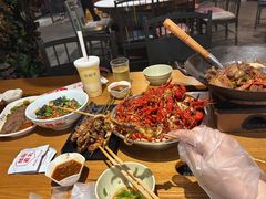 -琥珀老六龙虾(四里河店)