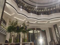 -浅深(世茂滨江精品店)