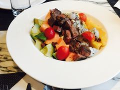 烤牛肉时蔬沙拉-at cafe 意大利餐厅(集美店)