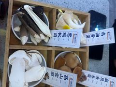 -阿婆情腊排骨火锅(金虹路店)