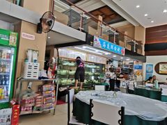 -覃记海鲜美食餐厅