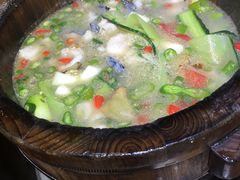 -秋语木桶鱼.酸菜鱼(开发区火车站店)