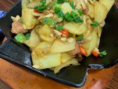 干锅土豆-朗妈私房菜(婺女州店)