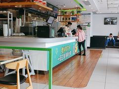-老乡鸡(南京龙池地铁站蓝郡店)