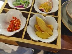 -菌自由丨野生菌火锅特色庭院餐厅(丽江古城店)