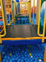 -莫莉幻想儿童乐园(绍兴金帝银泰城店)