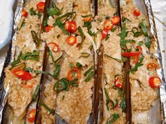 -鸿宇海鲜烧烤(红海新区店)