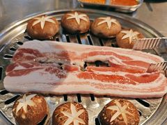 -哈哈碳都·牛肋条无限自助烤肉(台江万达店)