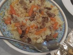 -汗腾格里·风味餐厅(新疆驻京办店)