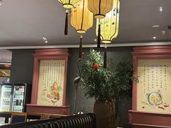 -八府香鸭·啫啫煲(华山路店)