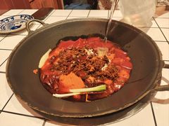 -旧街市鲜货老火锅(大光路店)