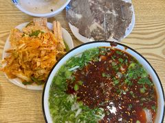 -德元兰州纯汤牛肉面