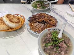 -清真喜兰老丁羊汤特色小吃