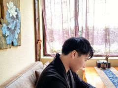 -小草屋轰趴馆别墅派对新场团建家庭聚会