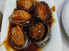 浇汁大鲍鱼-来之顺海鲜菜馆·青岛菜(栈桥店)