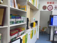 -安妮花英语·青少儿·原版阅读(海格堡店)