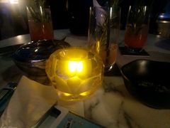 -OZONE 顶楼酒吧(香港丽思卡尔顿酒店)