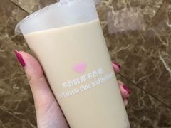 燕麦奶茶-台拾记古早味现烤蛋糕(新世界花苑店)