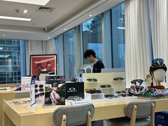 -Eziwish眼镜·蔡司授权店