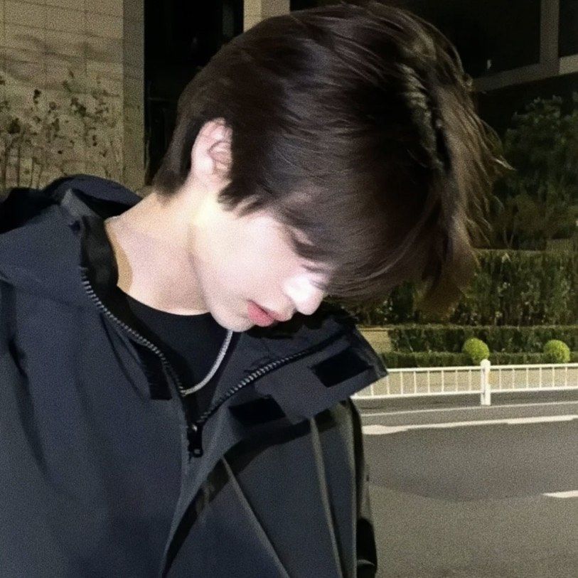 学剪帅气男生头