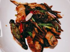 黑椒鸡枞菌炒猪颈肉-青雅中餐厅(大连金石滩绿发希尔顿度假酒店)
