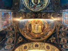 -滴血救世主教堂