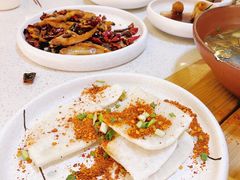 -浮何烤铺(桐梓林店)