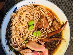 -君来湖滨饭店·玫瑰园